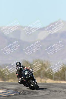 media/Dec-04-2025-Racers Edge (Thu) [[5ebc9f124d]]/3-B Group/1-Session 1 (Turn 7)/